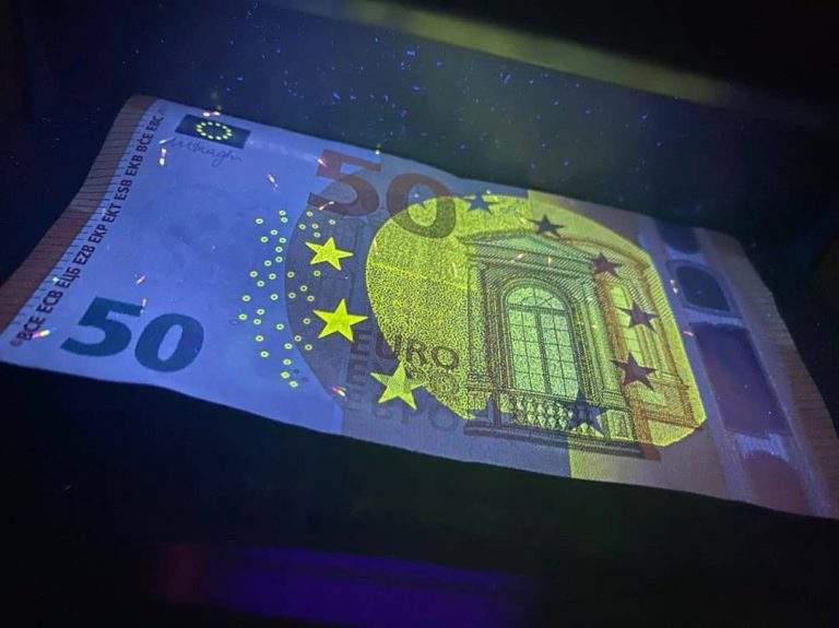 Counterfeit euros for sale