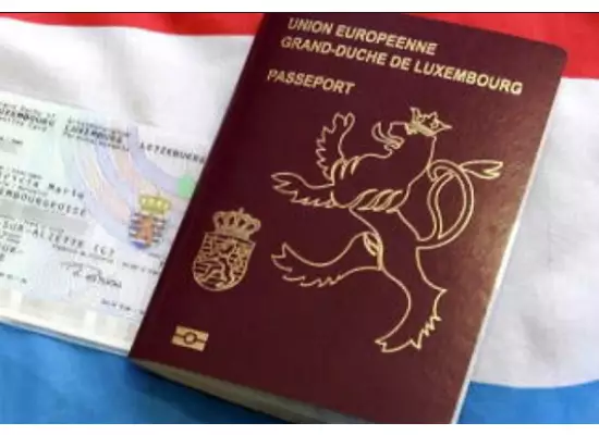 FAKE LUXEMBOURGISH PASSPORT